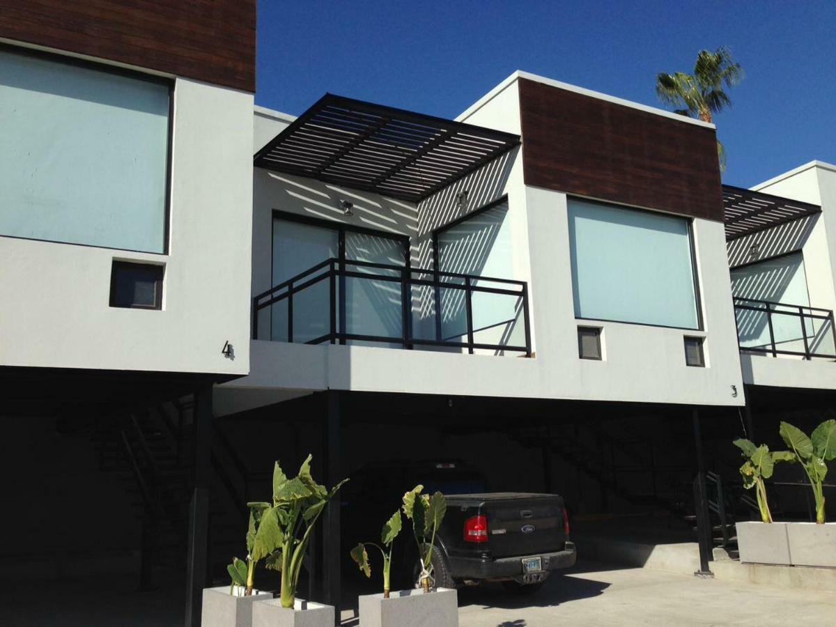 El Refugio Apartment เอนเซนาดา ภายนอก รูปภาพ