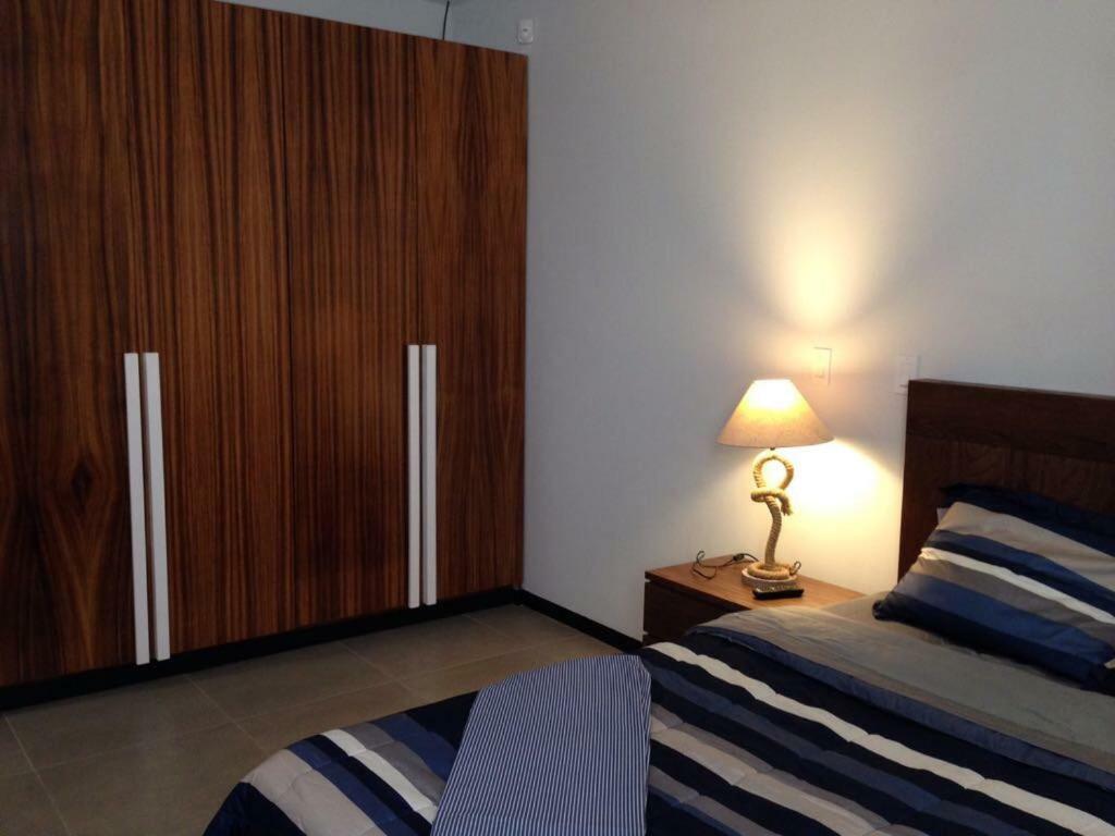 El Refugio Apartment เอนเซนาดา ภายนอก รูปภาพ
