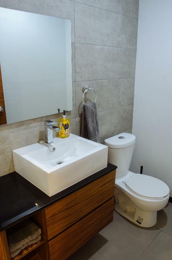 El Refugio Apartment เอนเซนาดา ภายนอก รูปภาพ