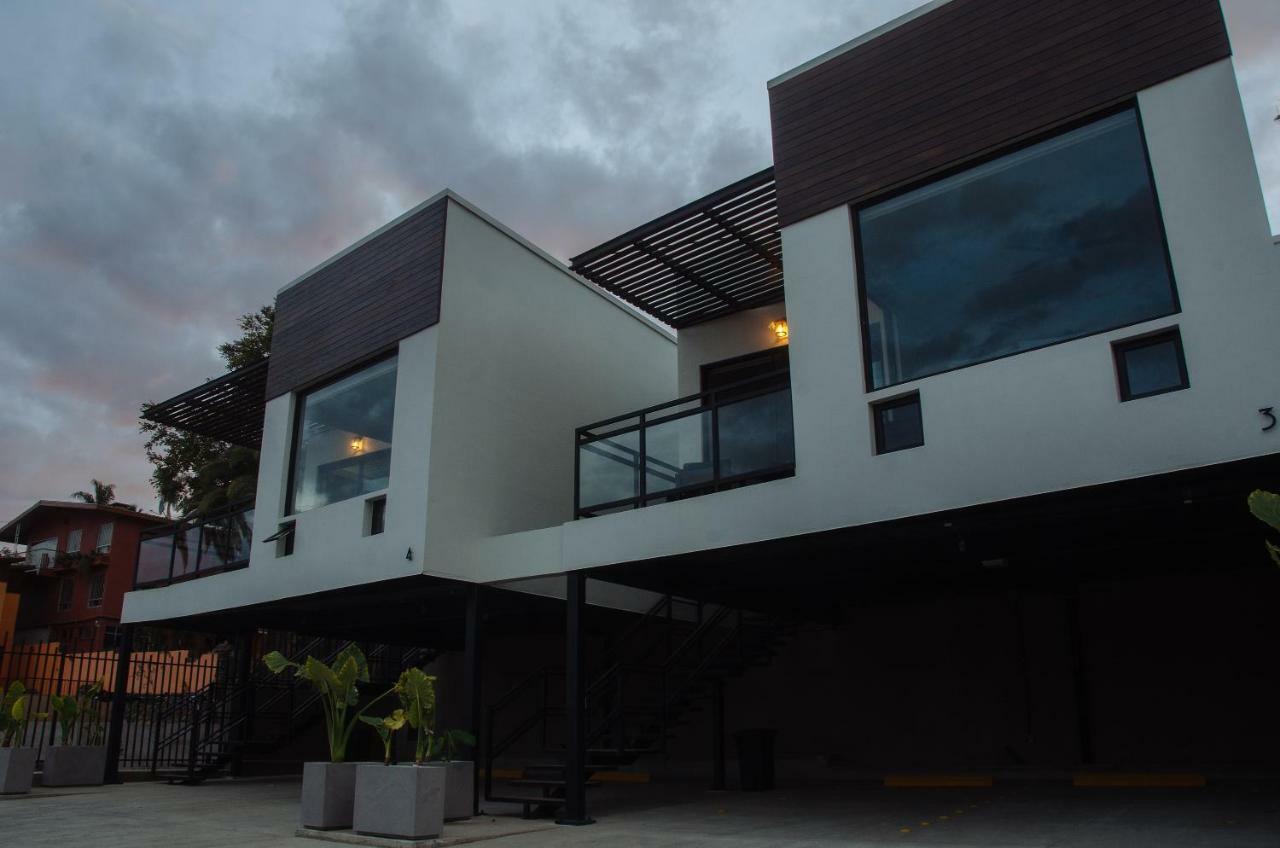 El Refugio Apartment เอนเซนาดา ภายนอก รูปภาพ