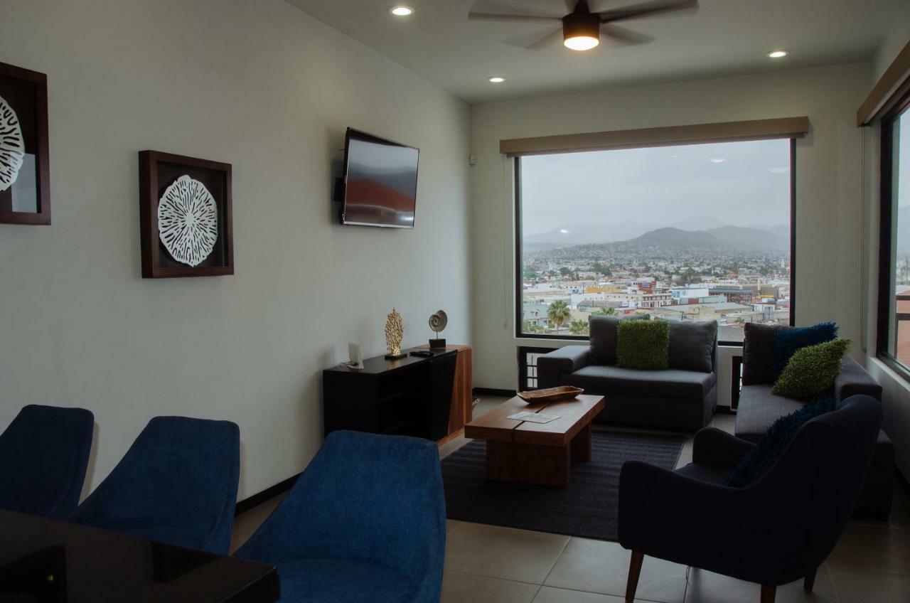 El Refugio Apartment เอนเซนาดา ภายนอก รูปภาพ