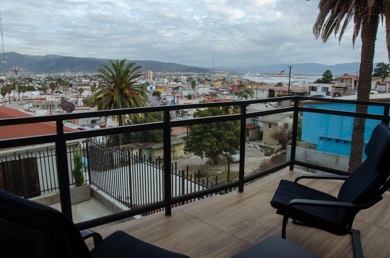 El Refugio Apartment เอนเซนาดา ภายนอก รูปภาพ