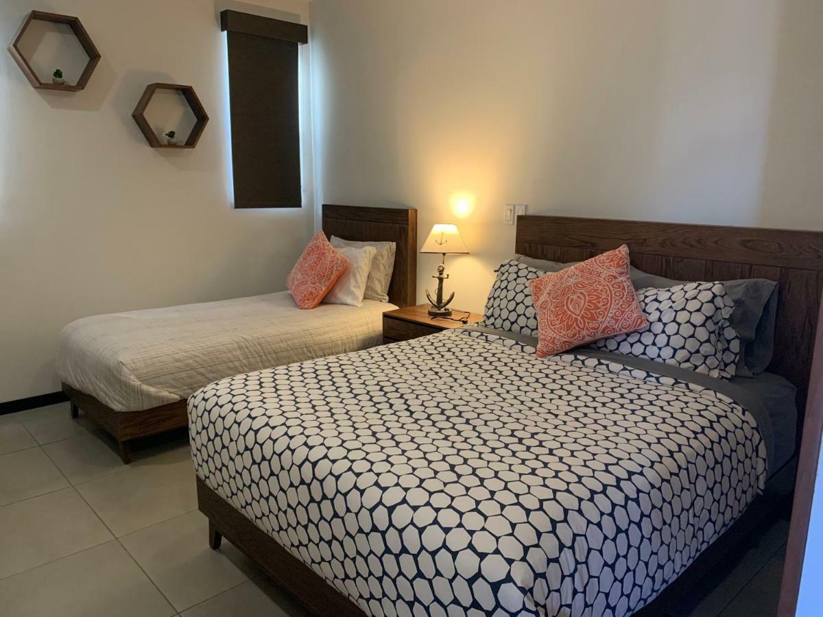 El Refugio Apartment เอนเซนาดา ภายนอก รูปภาพ