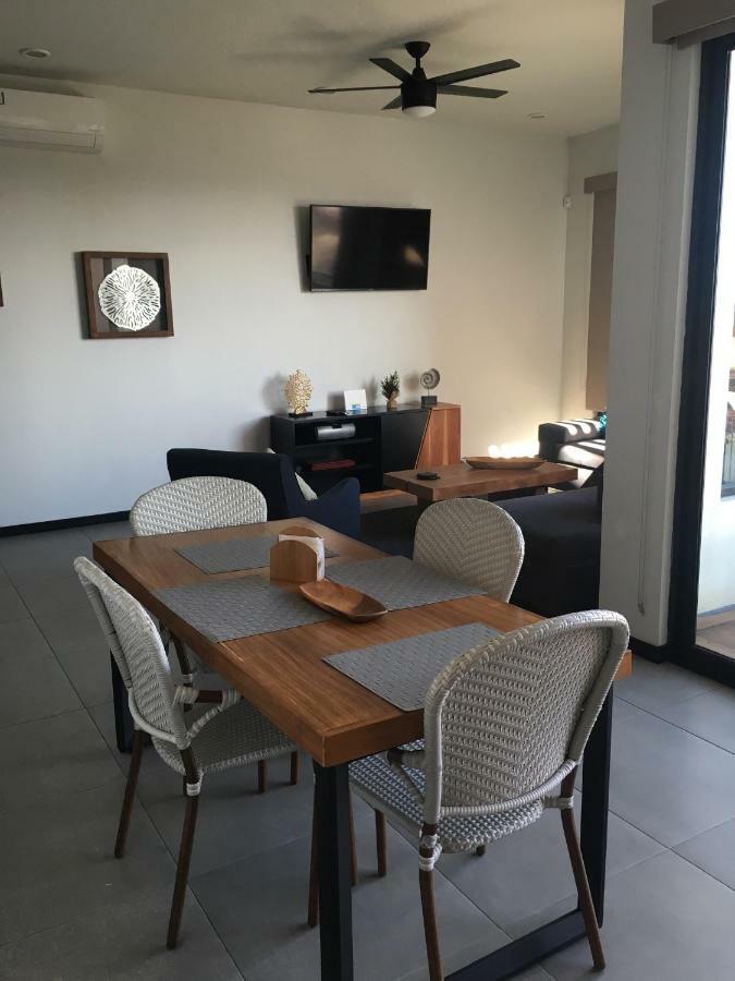 El Refugio Apartment เอนเซนาดา ภายนอก รูปภาพ